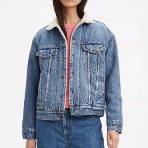 Levi’s Sherpa trucker jacket
